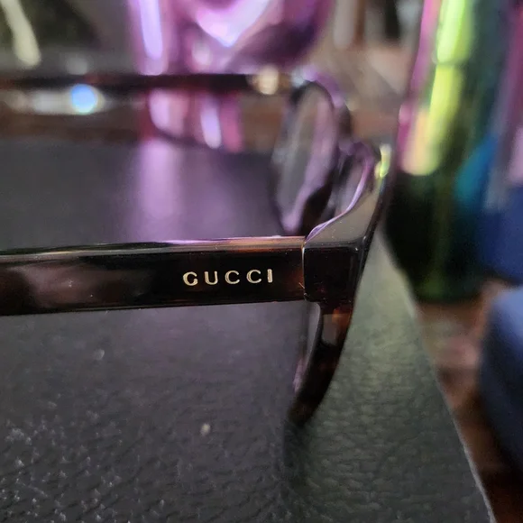 Gucci Rectangular optical frame with case and dust bag - www  display picture 1